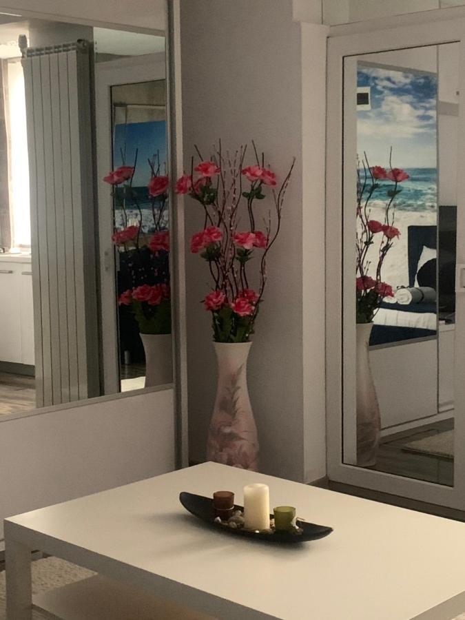 Marisole Apartment คอนสตันซา ภายนอก รูปภาพ